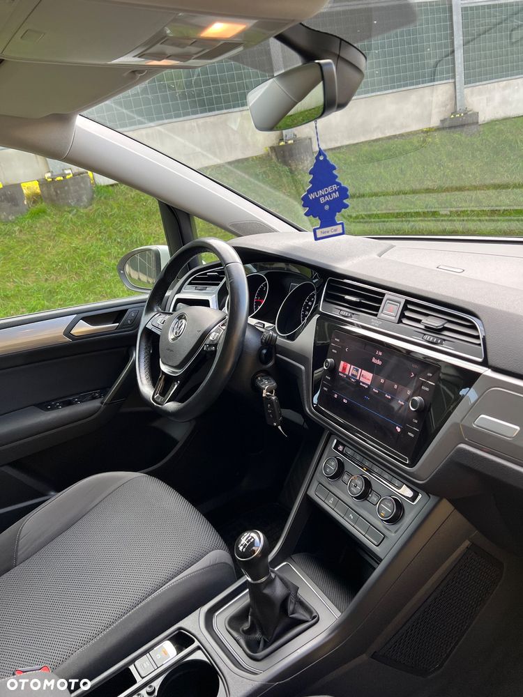 Volkswagen Touran 1.6 TDI BMT SCR Trendline - 6