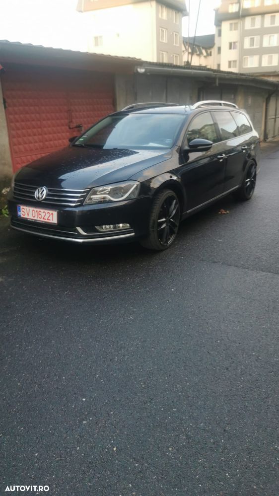 VOLKSWAGEN Passat