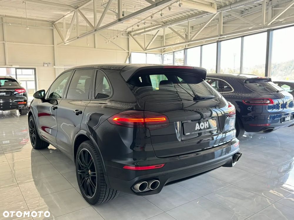 Porsche Cayenne S Diesel Platinum Edition - 6