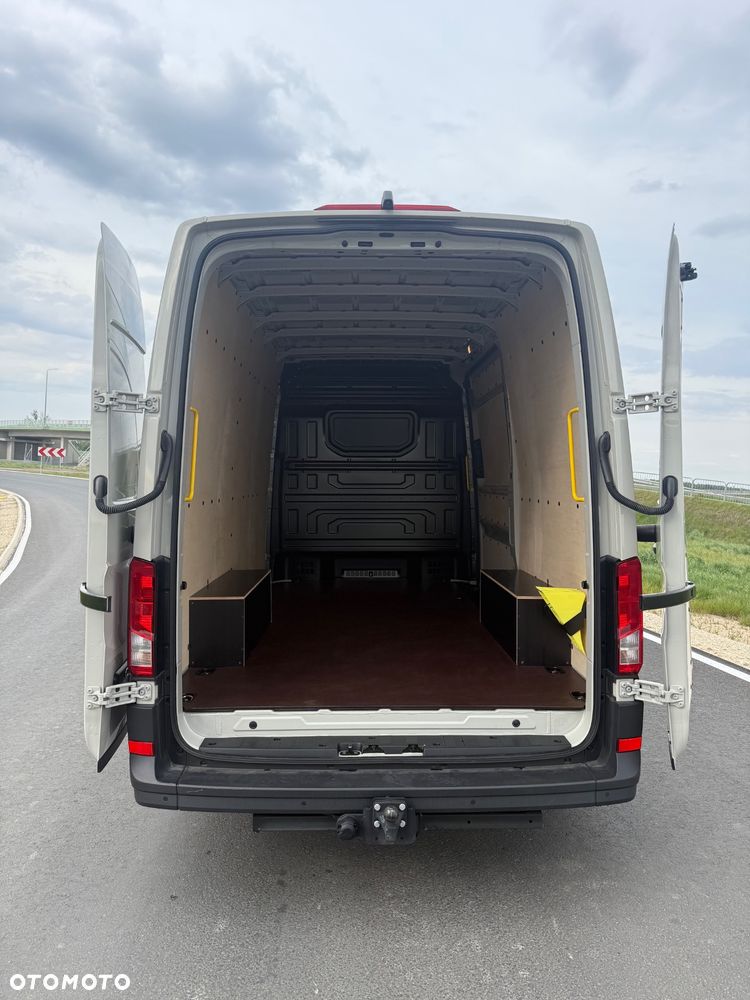 Volkswagen CRAFTER - 14
