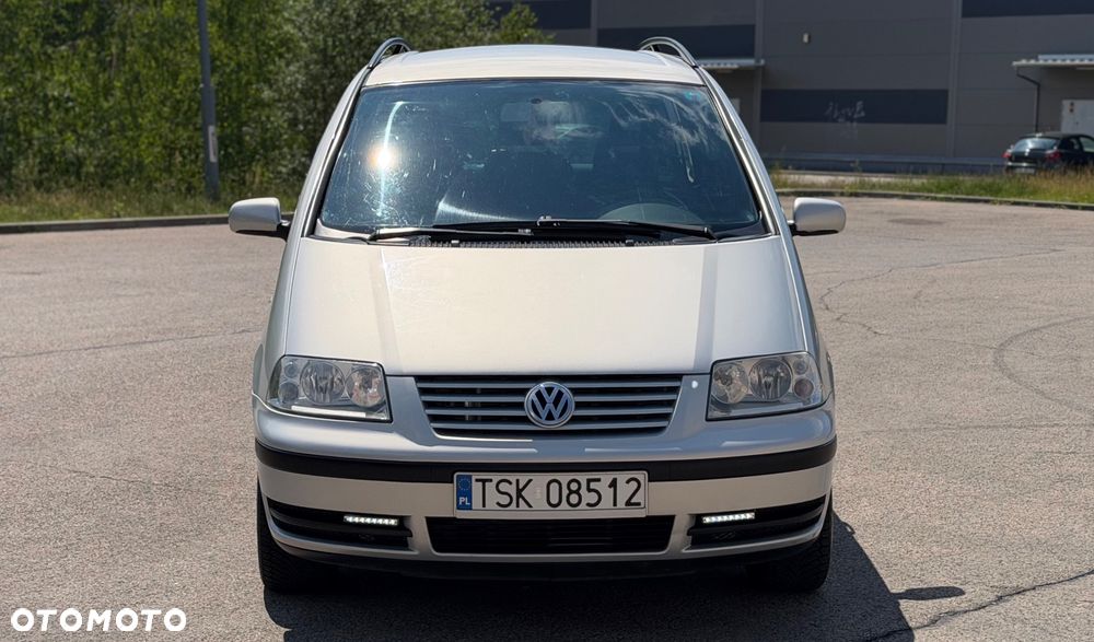 Volkswagen Sharan 1.9 TDI Comfortline - 17