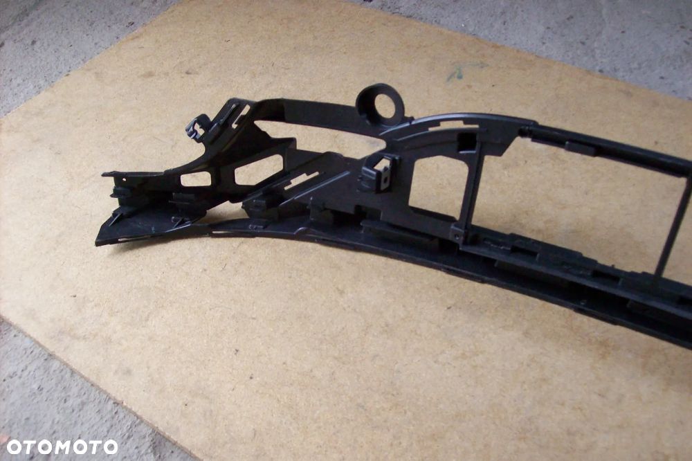 spoiler kratak zderzaka przedniego mercedes w213 lift amg - 6