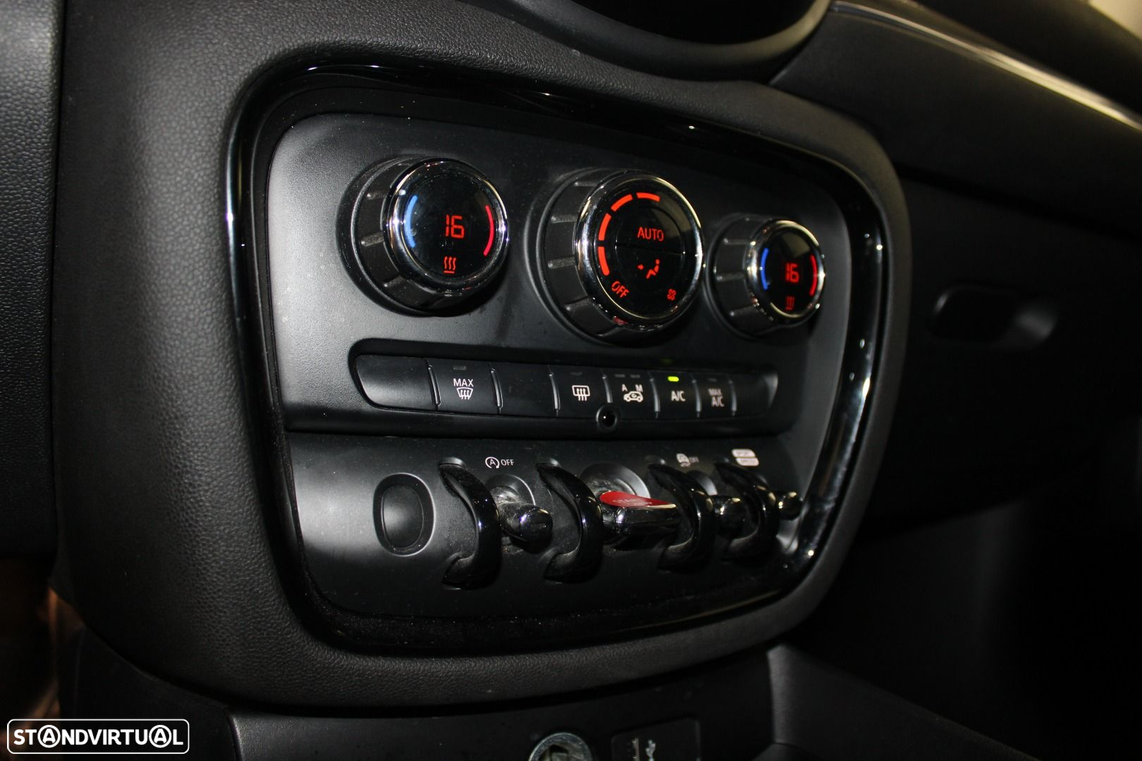 MINI Clubman One - 19