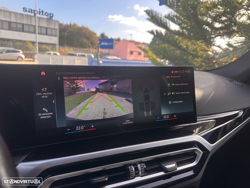 BMW i4 eDrive40 - 28