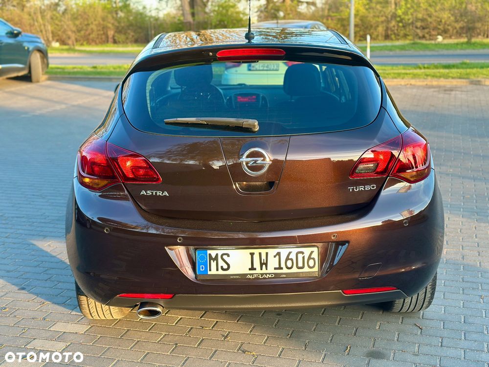 Opel Astra 1.4 Turbo Color Edition - 10