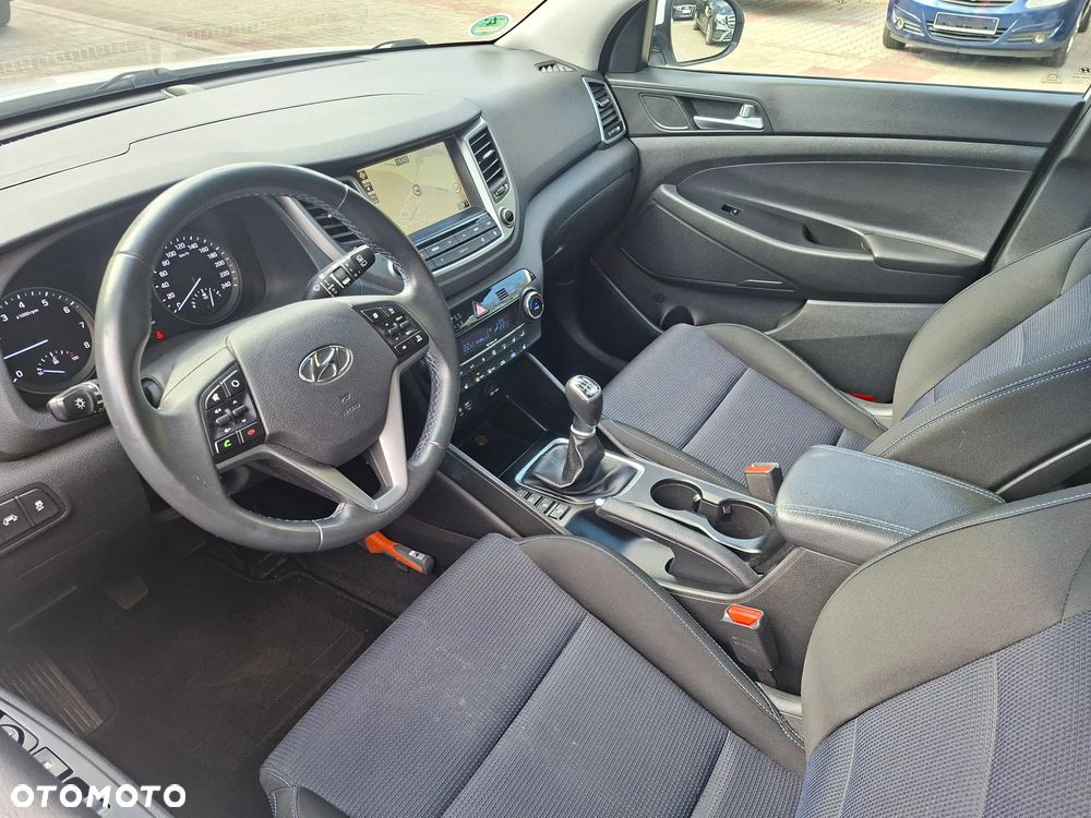 Hyundai Tucson 1.6 GDi 2WD Select - 20