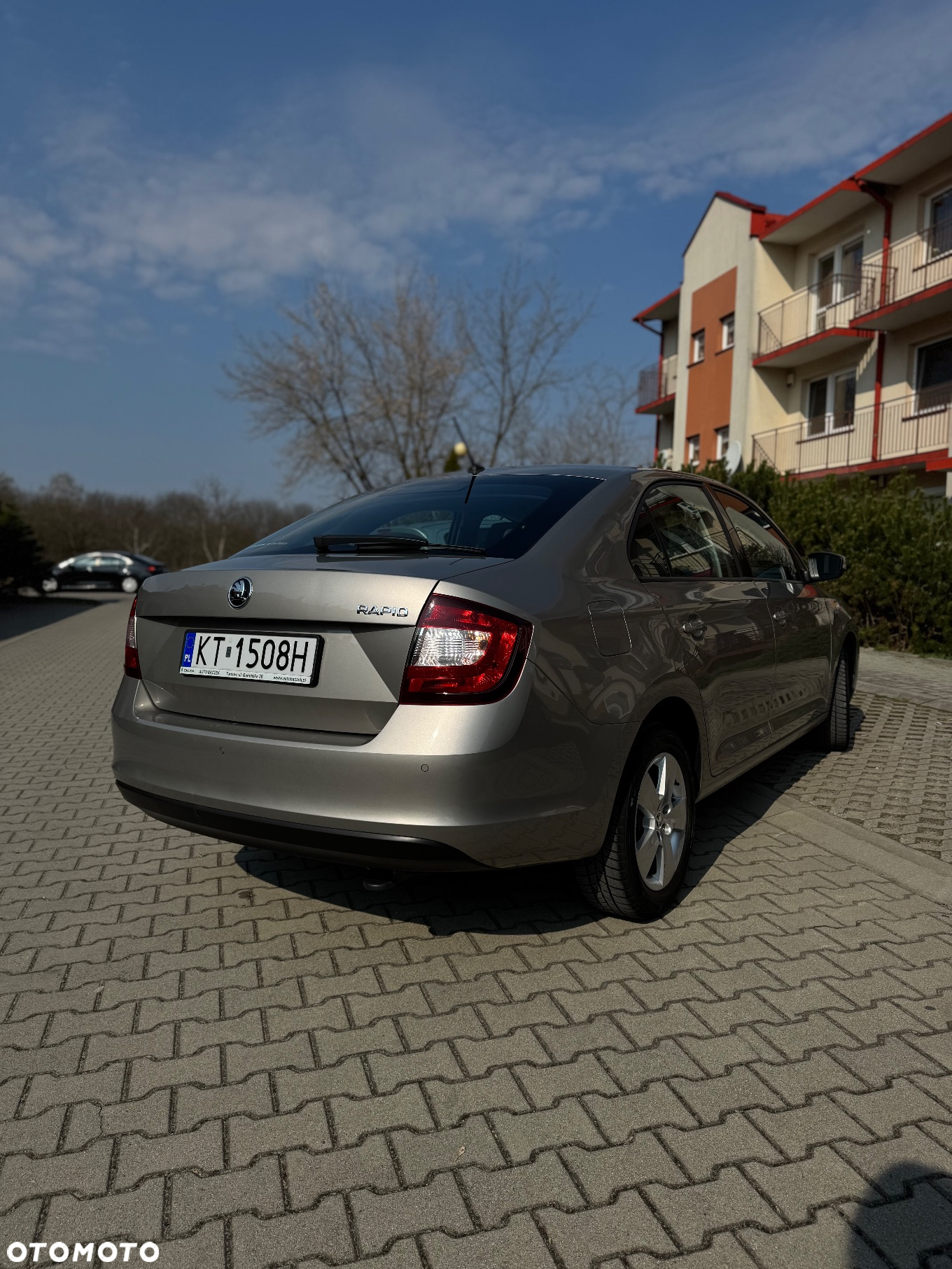 Skoda RAPID 1.0 TSI Ambition - 12