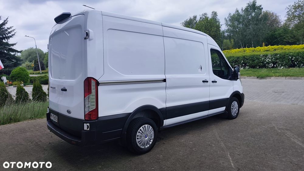 Ford Transit - 3