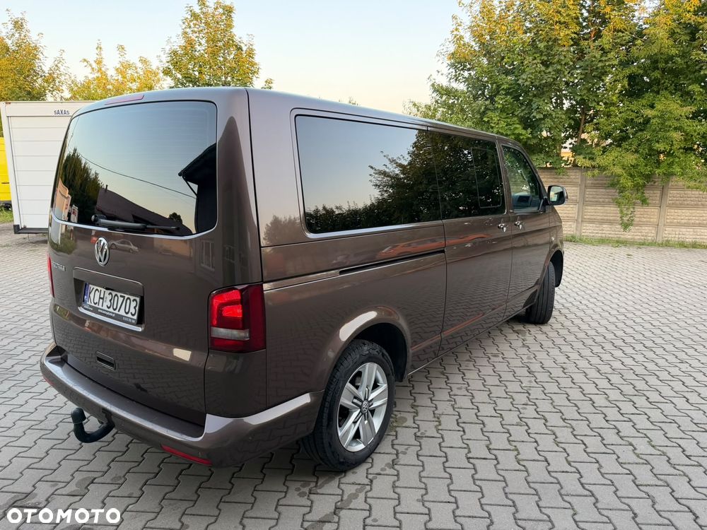 Volkswagen Multivan - 10