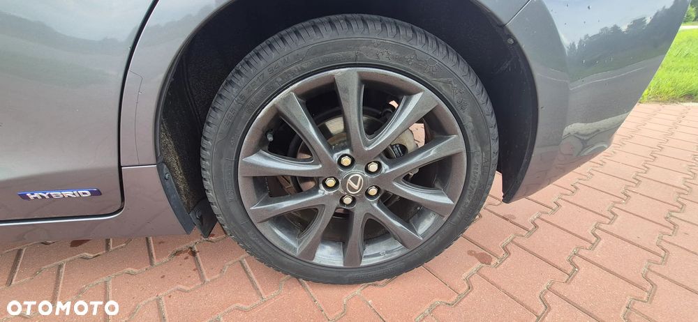 Lexus CT - 31