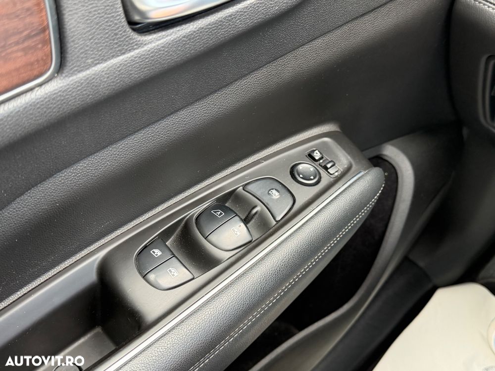 Renault Koleos ENERGY dCi 175 X-tronic 4WD INTENS - 27