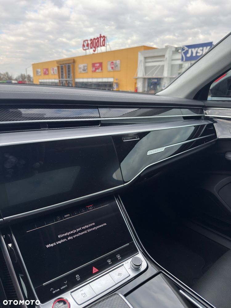 Audi S8 - 17
