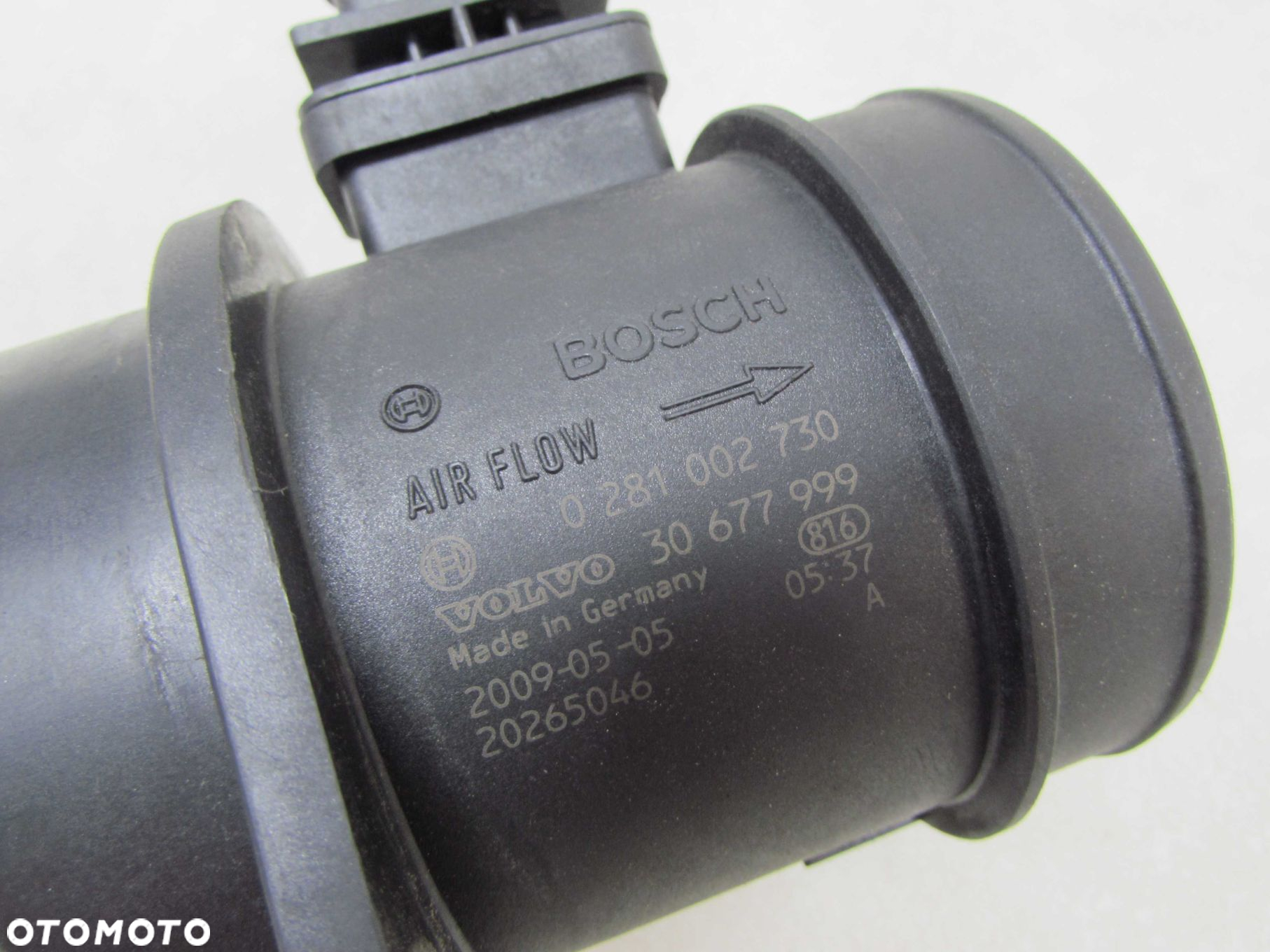 VOLVO S80 II V70 III XC 06-13 2.4 D5 PRZEPLYWOMIERZ 0281002730 30677999 - 6