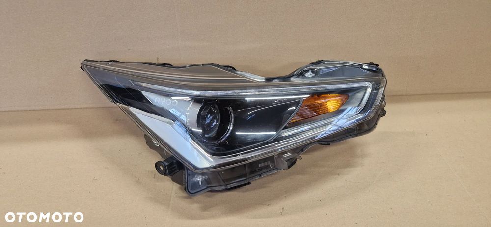 TOYOTA AYGO II 2 LIFT 18- LAMPA PRAWA EUROPA - 3