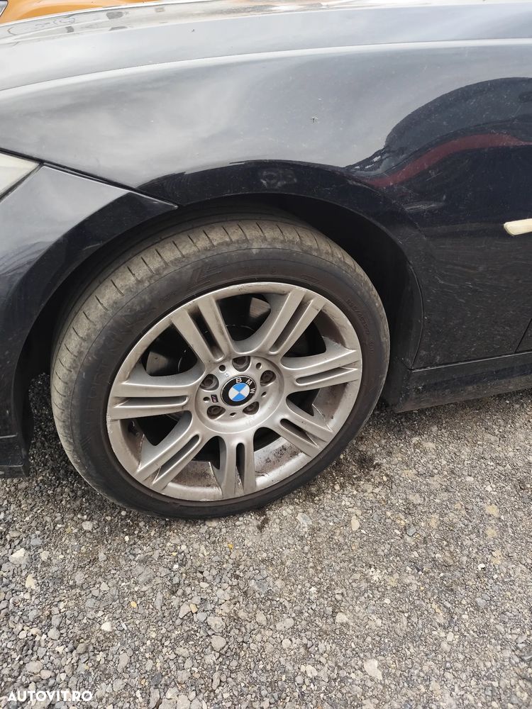 BMW Seria 3 320d DPF Aut. - 6