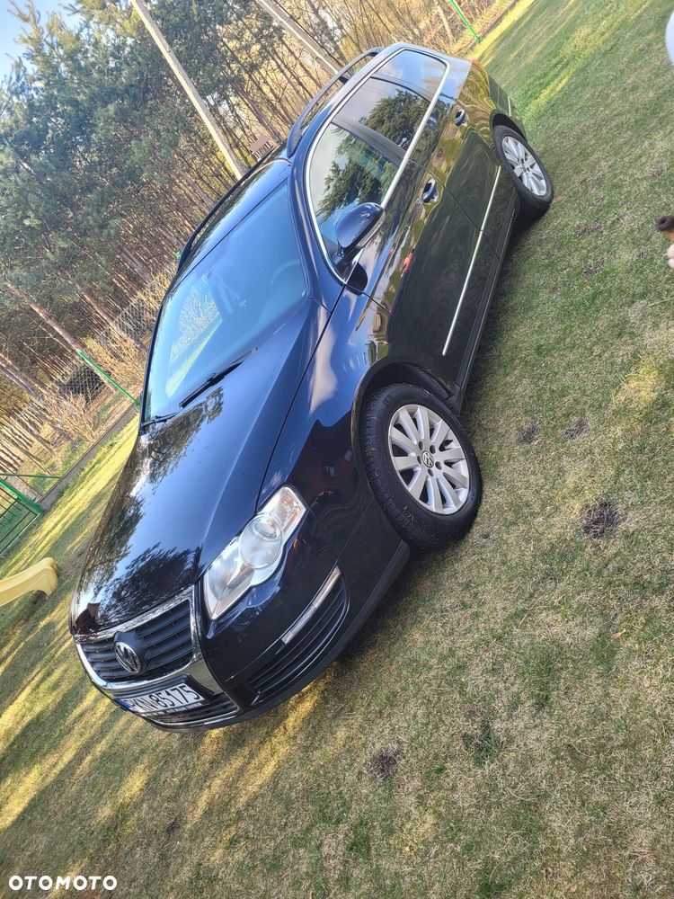 Volkswagen Passat 2.0 TDI Highline - 13