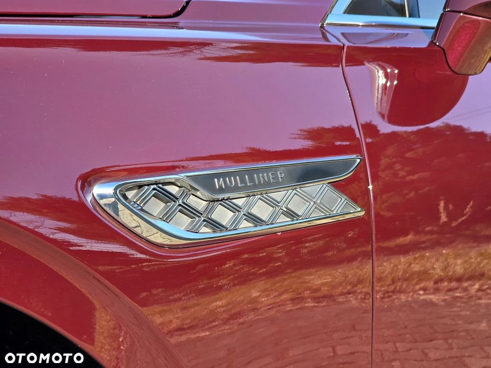 Bentley Flying Spur - 30