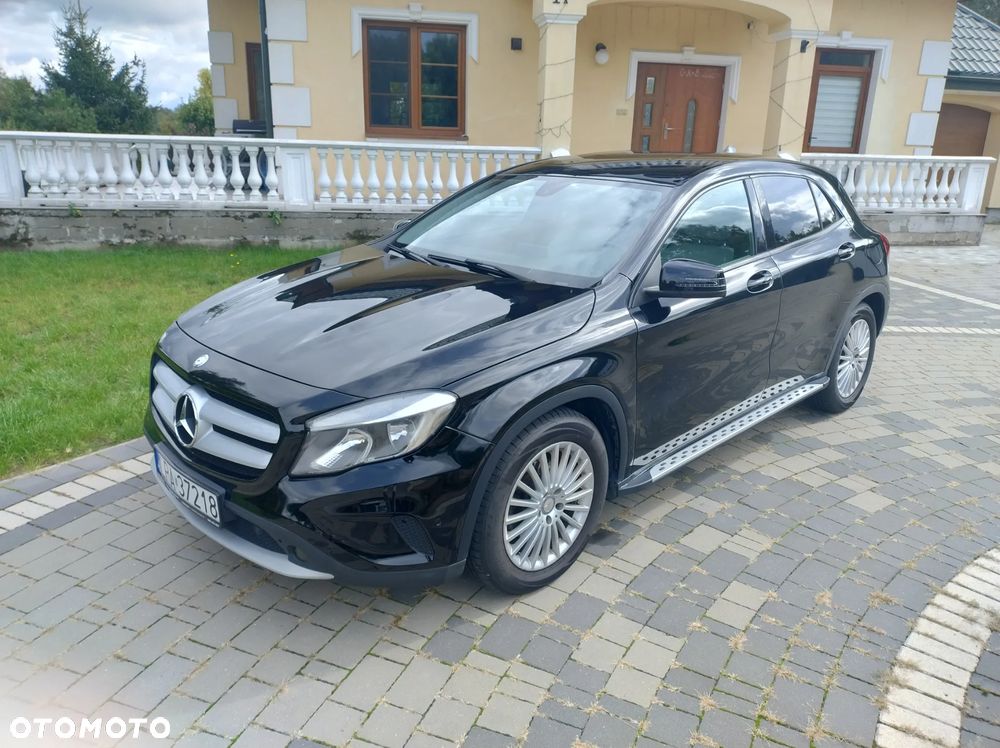 Mercedes-Benz GLA 200 d 4Matic 7G-DCT Style - 5