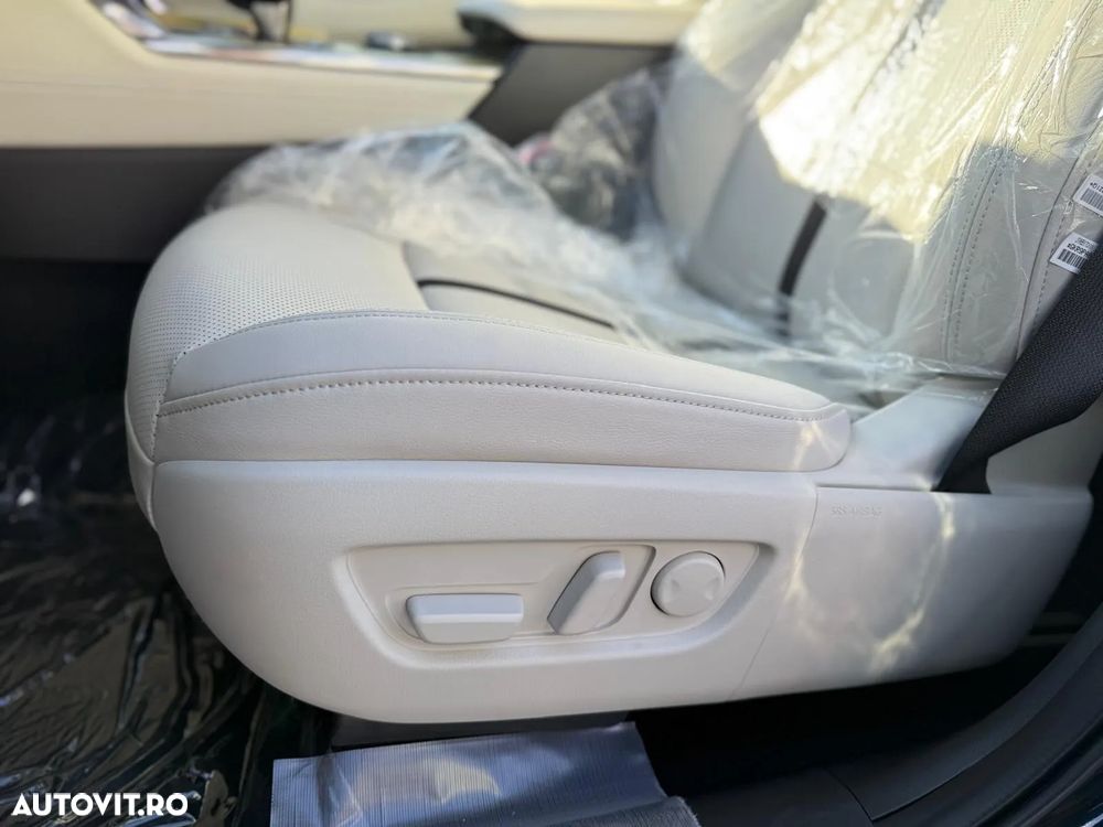 Mazda CX-60 e-Skyactiv PHEV Takumi - 17