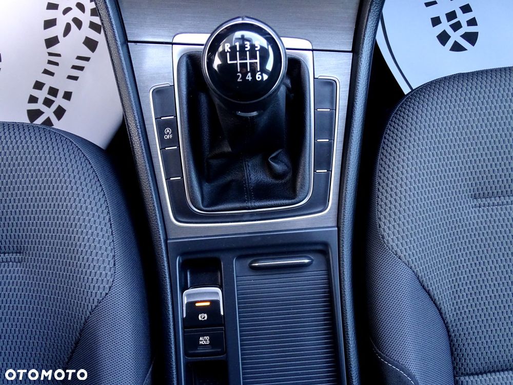 Volkswagen Golf 1.4 TSI BlueMotion Technology Comfortline - 20