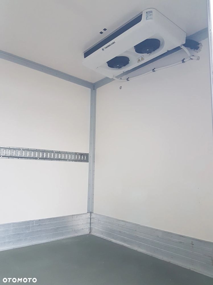 Iveco DAILY 6EP CHŁODNIA MROŹNIA IZOTERMA AGREGAT THERMO KING V-200 MAX GRZANIE 3,41x2,09x2,10 - 6