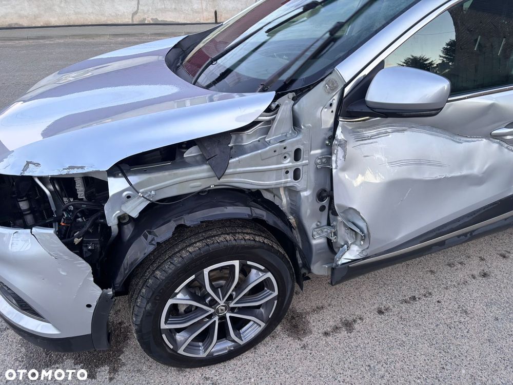 Renault Kadjar TCe 140 GPF BOSE EDITION - 10