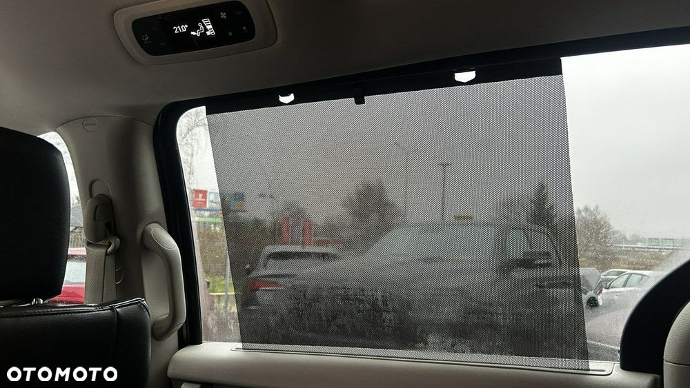 Chrysler Pacifica - 14