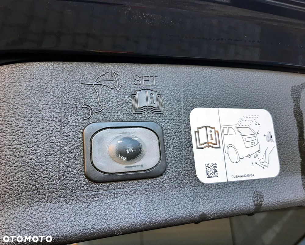 Ford Kuga 1.5 EcoBoost FWD ST-Line ASS - 26