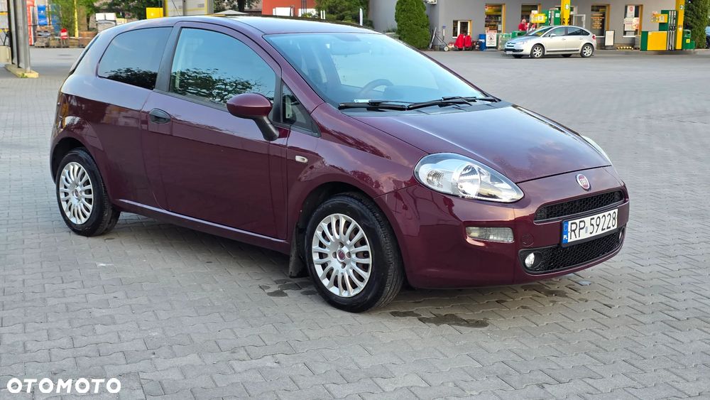 Fiat Punto VAN - 1