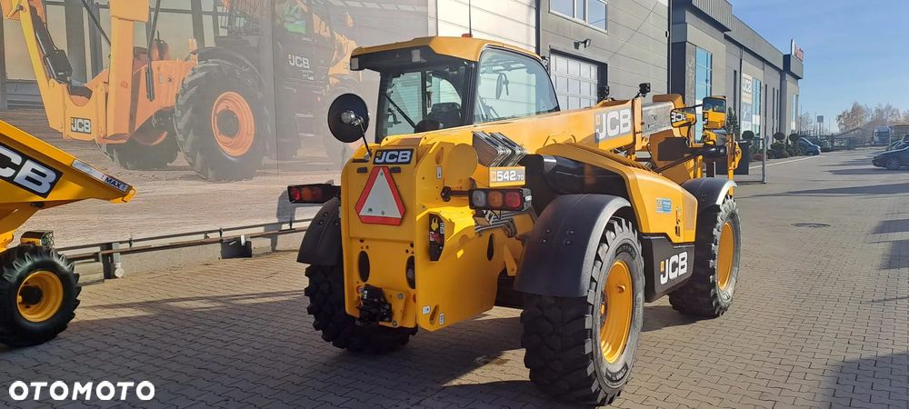 JCB 542-70 Agri Xtra - 9