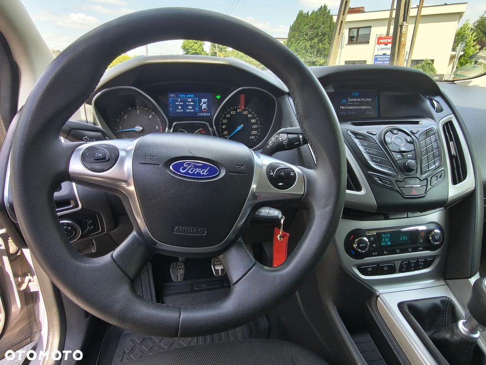 Ford Focus - 28