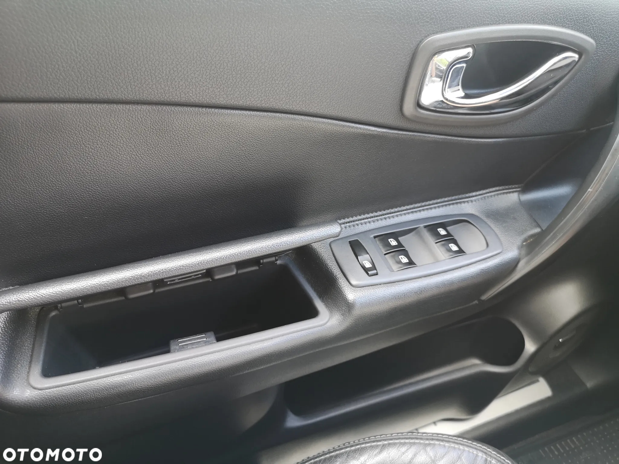 Renault Koleos 2.0 dCi 4x4 Bose Edition - 38