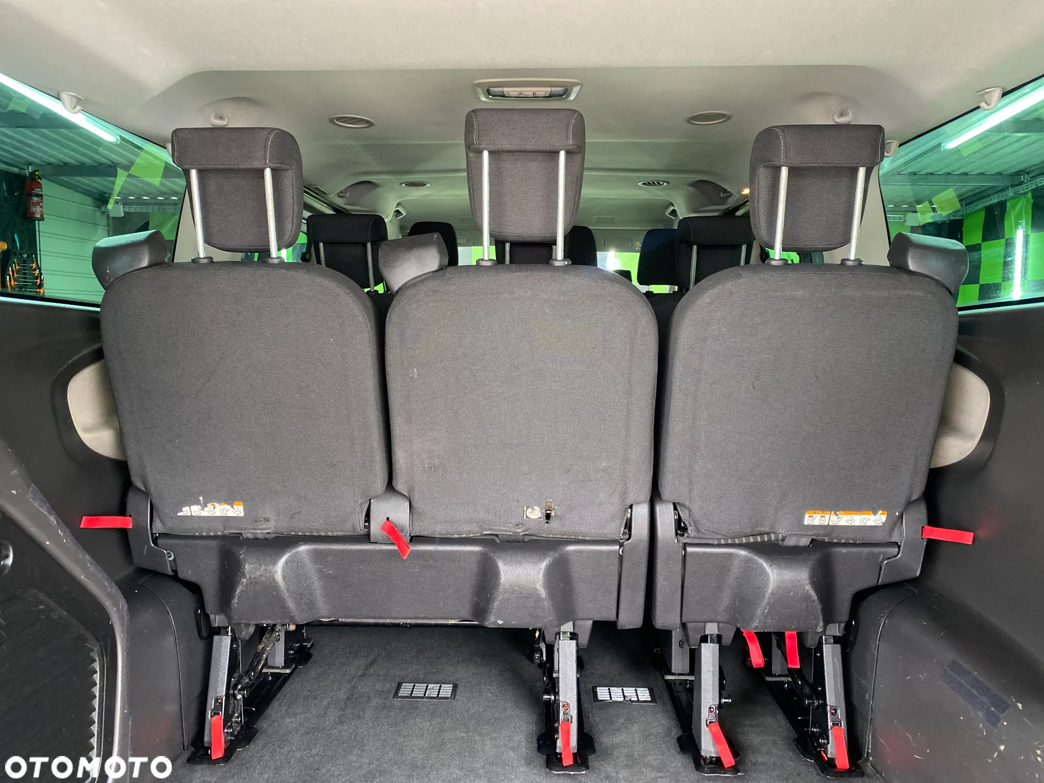 Ford Tourneo Custom 300 L2H1 VA Limited - 31