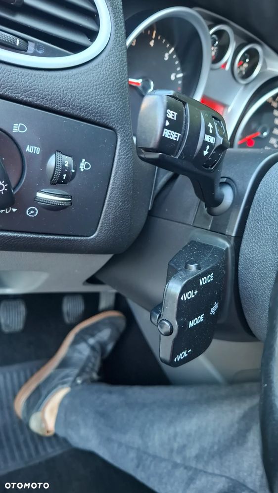 Ford Focus 1.8 FF Platinium X - 9