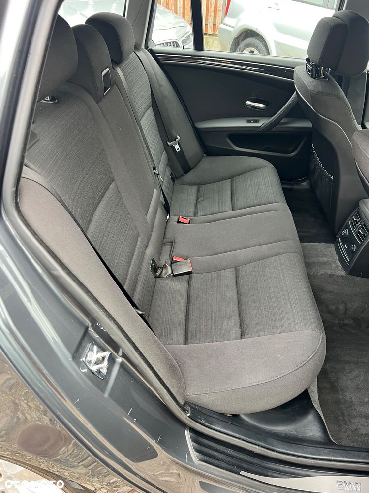 BMW Seria 5 520d - 16