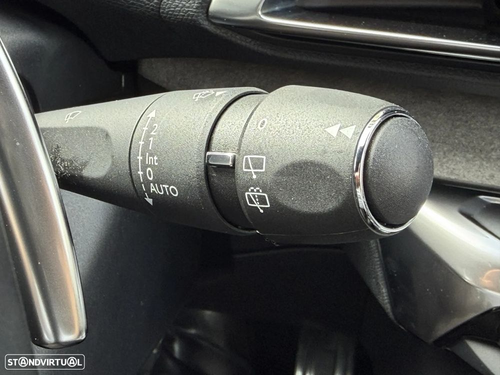 Peugeot 5008 2.0 BlueHDi GT EAT8 - 37