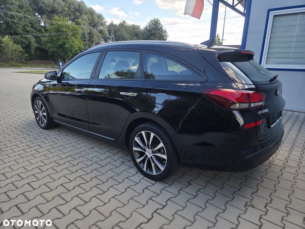 Hyundai i30 1.4 T-GDI DCT Premium - 6