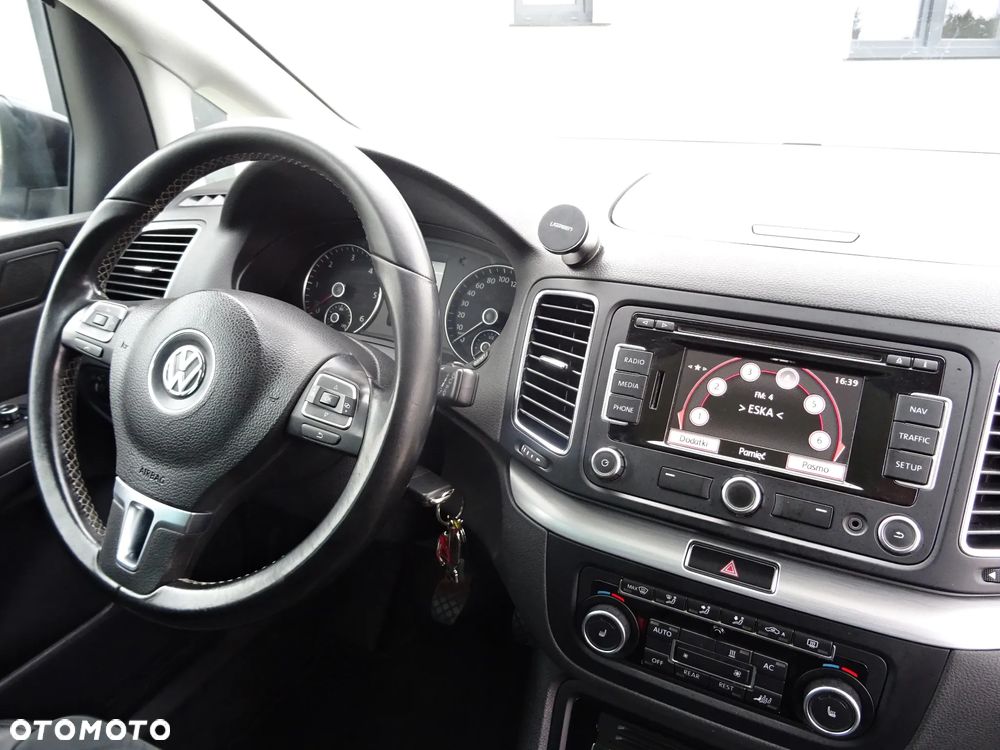 Volkswagen Sharan 2.0 TDI Blue Motion Highline - 8