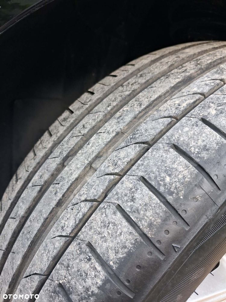 BMW Seria 1 - 18