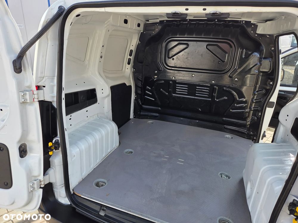 Fiat Fiorino 1.3 Multijet 16V Easy - 18