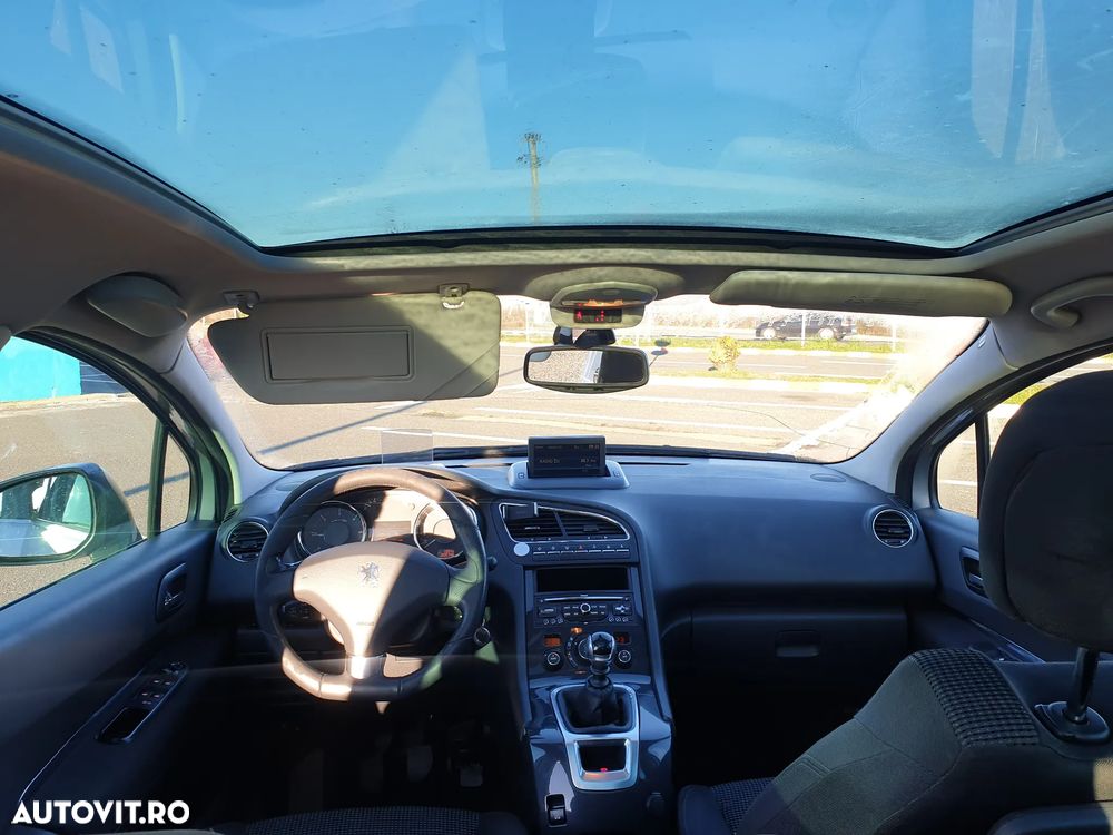 Peugeot 5008 HDI FAP 110 Premium - 16