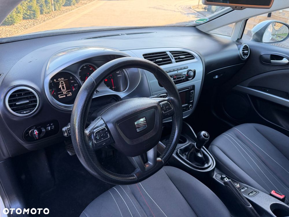 Seat Leon 2.0 TDI DPF Style Copa - 23