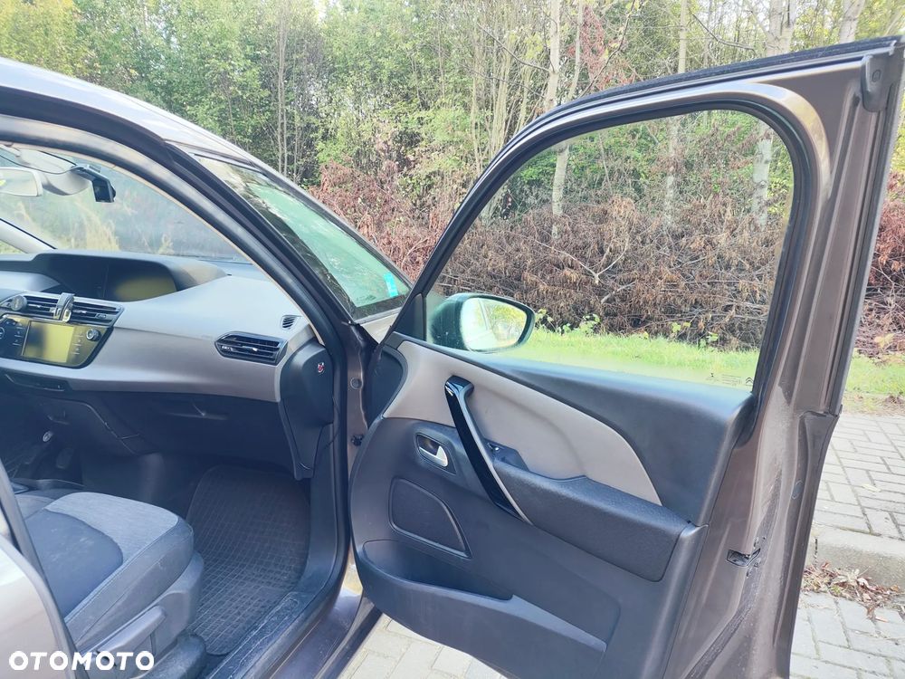 Citroën C4 Picasso 1.2 PureTech MoreLife - 9