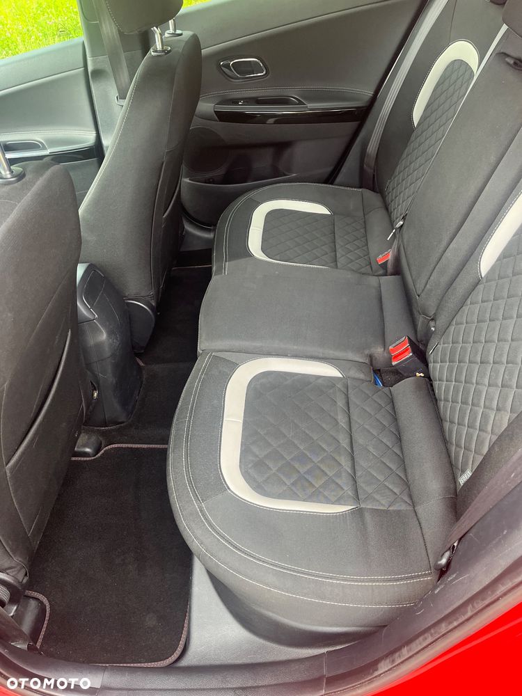 Kia Ceed 1.6 CRDi 136 ISG GT Line - 20