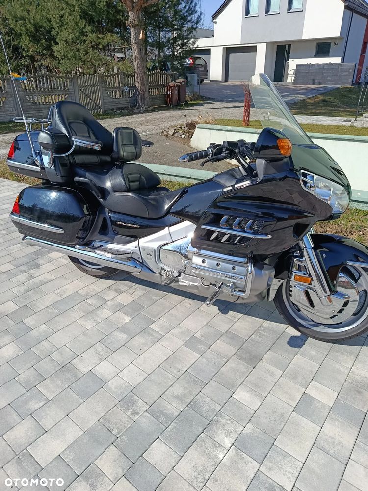 Honda GL - 1