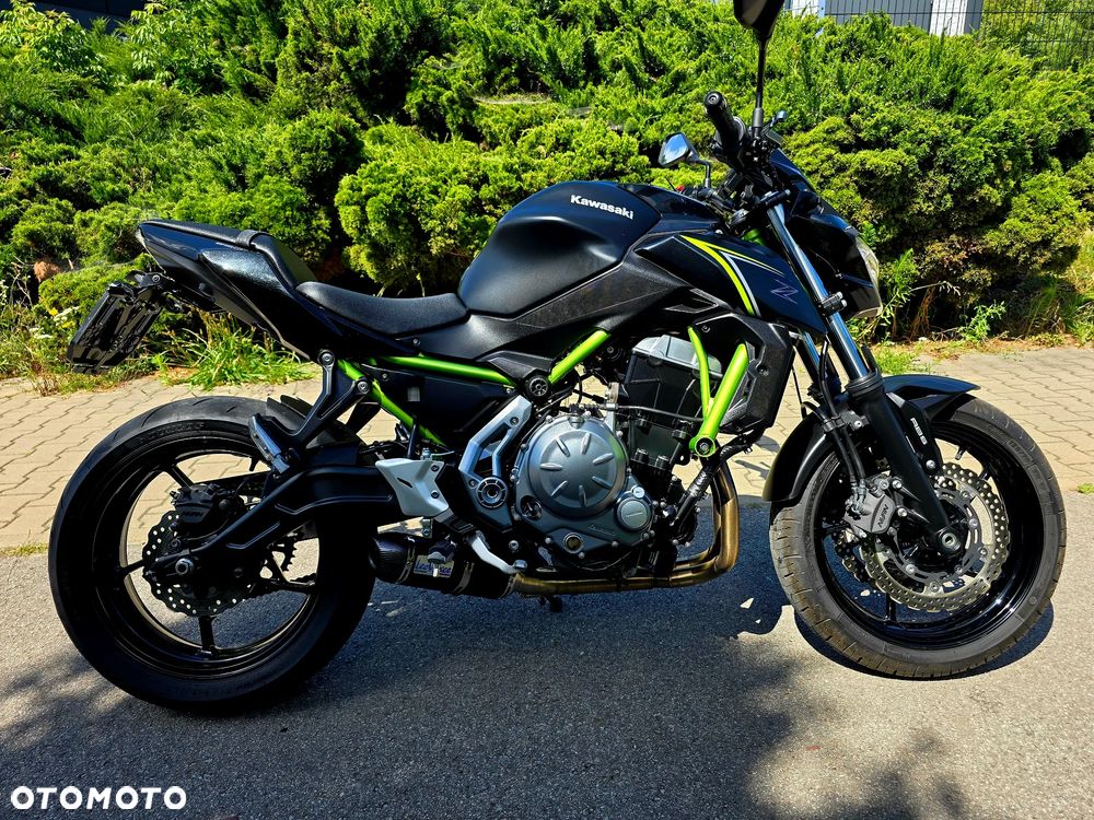 Kawasaki Z 650 - 24