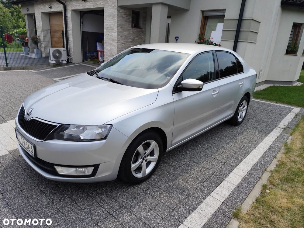 Skoda RAPID 1.2 TSI Ambition - 8