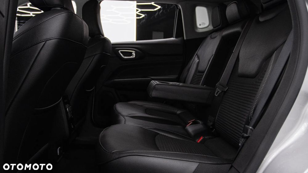 Jeep Compass 1.5 T4 mHEV Limited FWD S&S DCT - 18