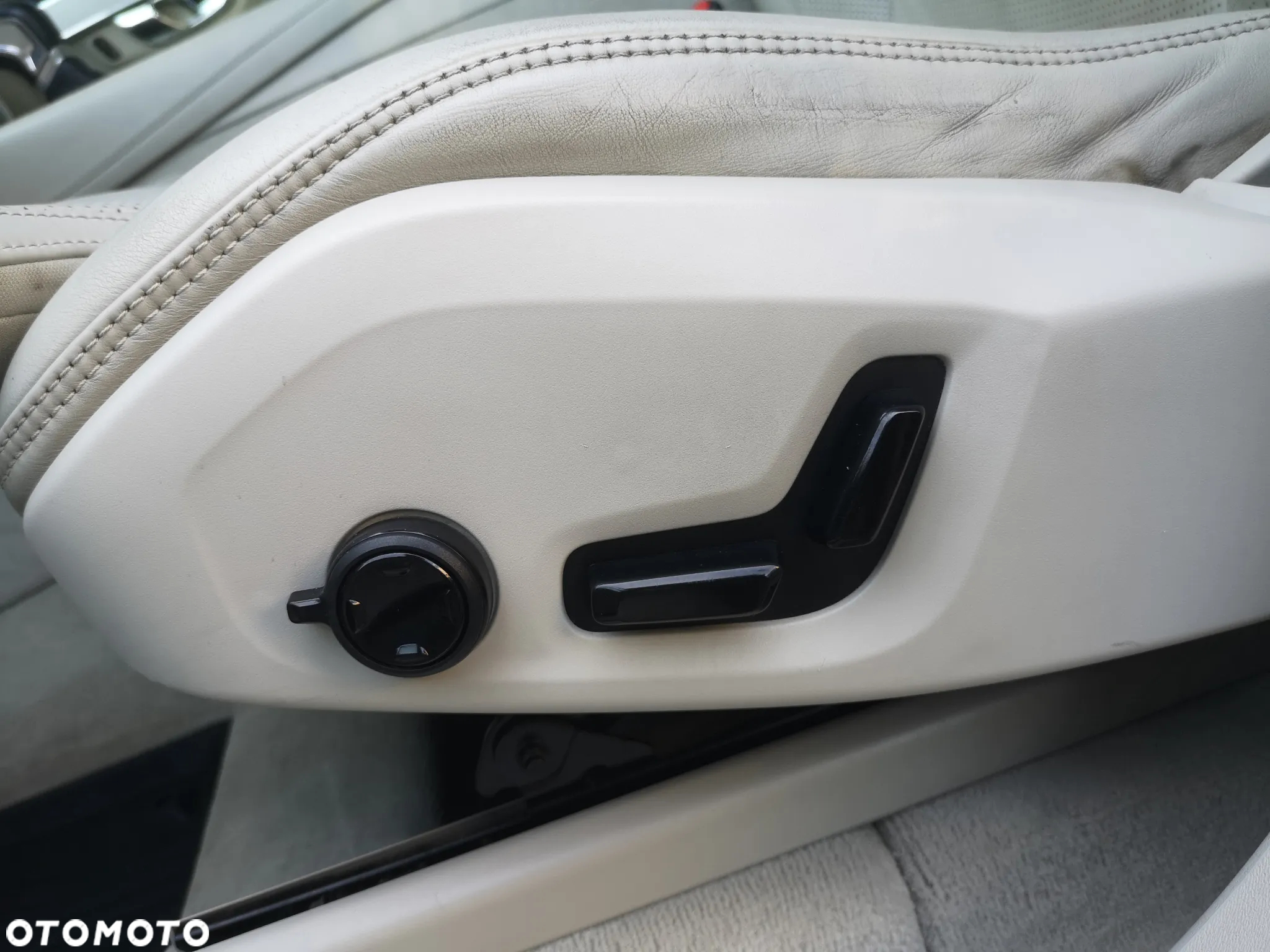 Volvo XC 90 D5 AWD Inscription - 19