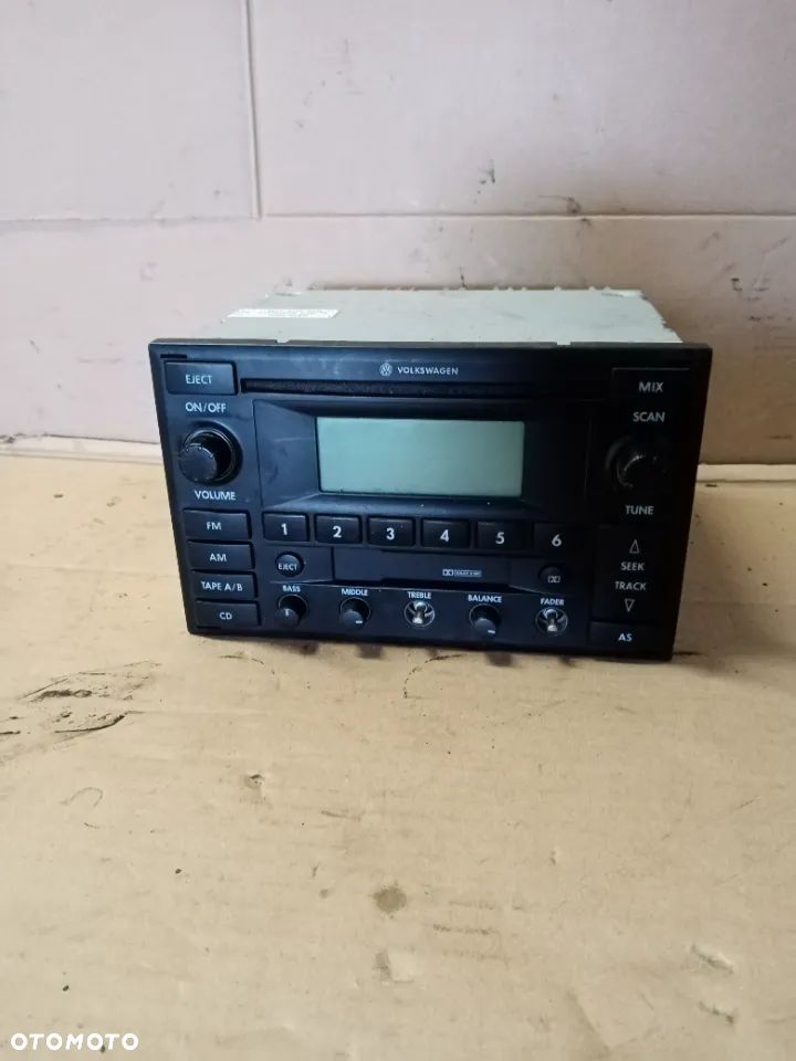 Radio radioodtwarzacz oryginał VW Passat B5 FL USA 2 DIN - 1